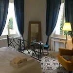 Via Mazzini Bed & Breakfast 4*
