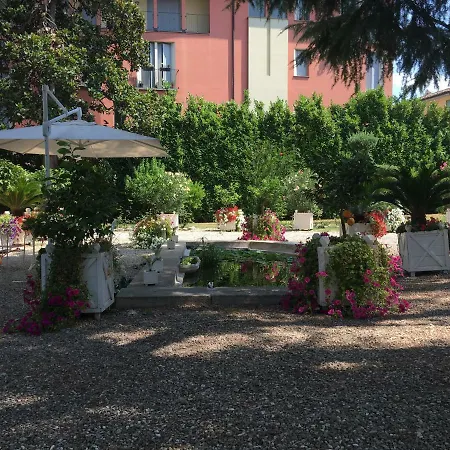 Via Mazzini Oda ve Kahvaltı Bazzano