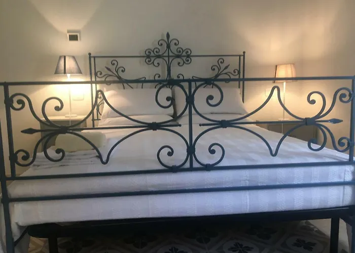 Via Mazzini Couette-café 4*