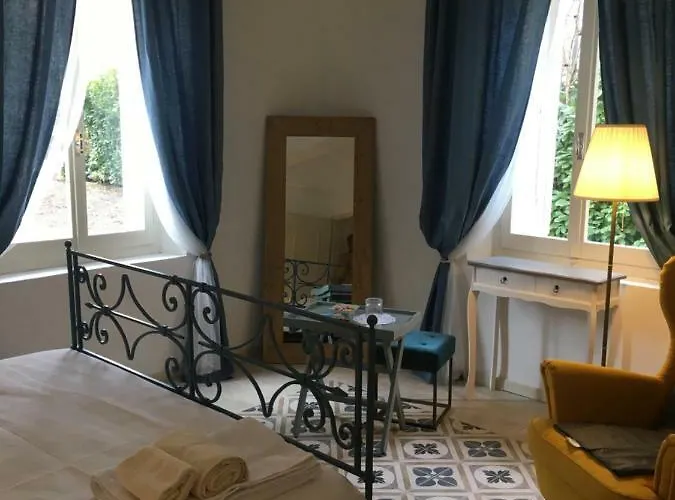 Via Mazzini Couette-café 4*